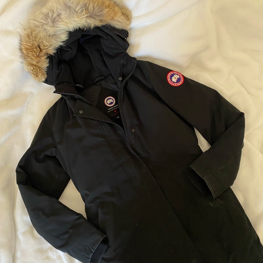 Canada Goose Victoria Down Jacket Medium M Black Womens